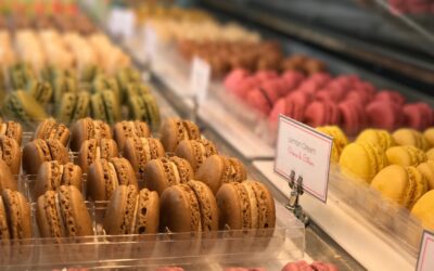 Looking for a Chocolate Macarons Recipe? Visit Le Macaron French Pastries®Instead!